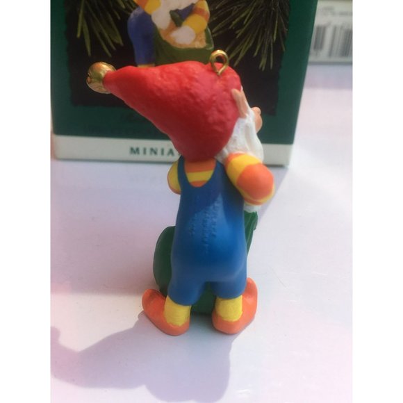 Hallmark Rudolph's Helper, Miniature Keepsake Christmas Ornament From 1996 - Picture 6 of 9